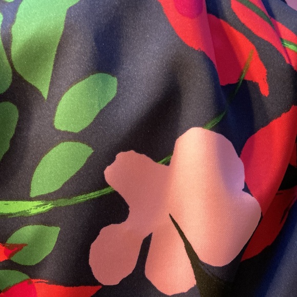 Vince Camuto sz 12 navy and bright color large scale  floral dress - Picture 6 of 6